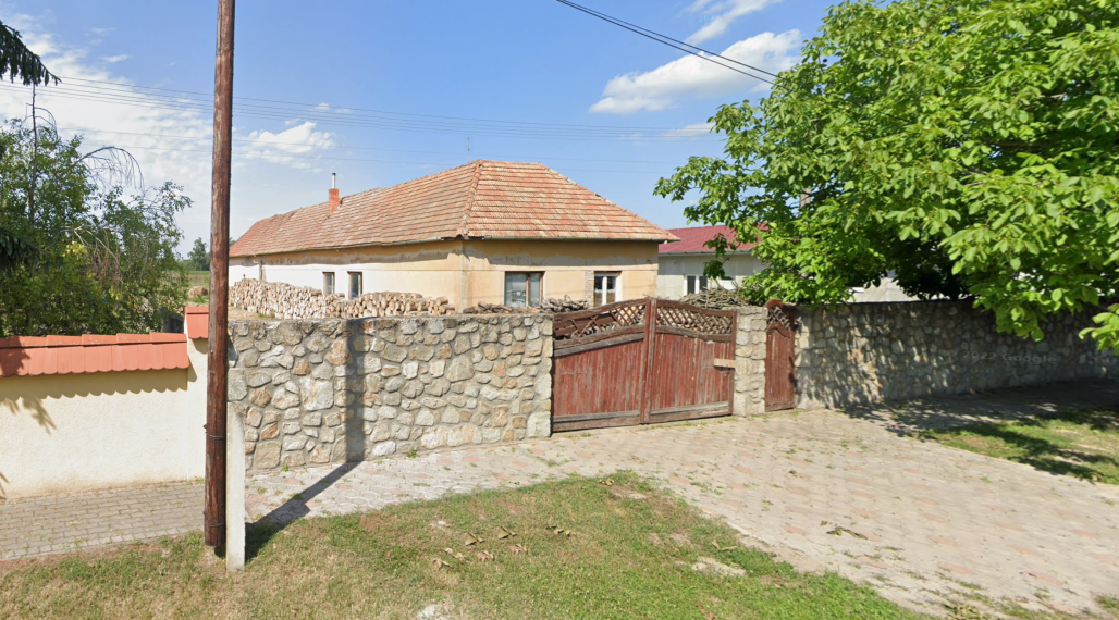Na predaj rodinný dom s veľkým pozemkom a vinicou – Nové Osady, Veľké Úľany