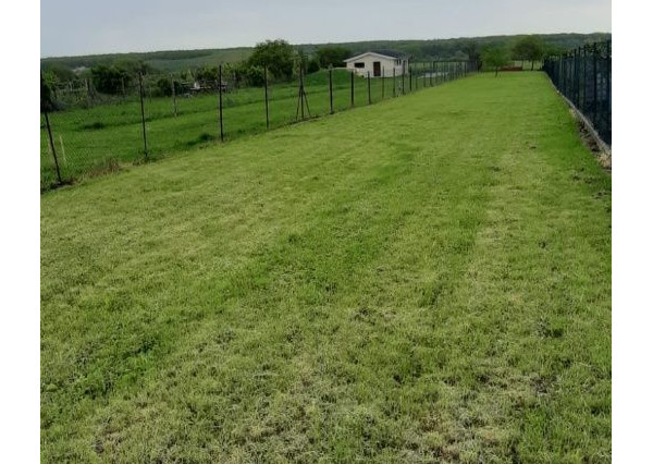 Ponúkame na PREDAJ pekný pozemok v obci Dubova len 7min.od MODRY