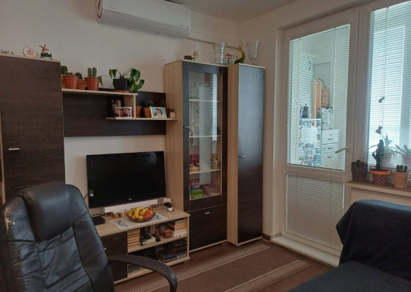 GARSÓNKA NA PREDAJ v PETRŽALKE, OPROTI DRAŽDIAKU