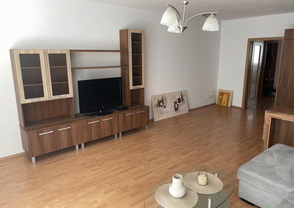 Na prenájom: Štýlový 2-izbový byt s garážou a pivnicou v Podunajských Biskupiciach
