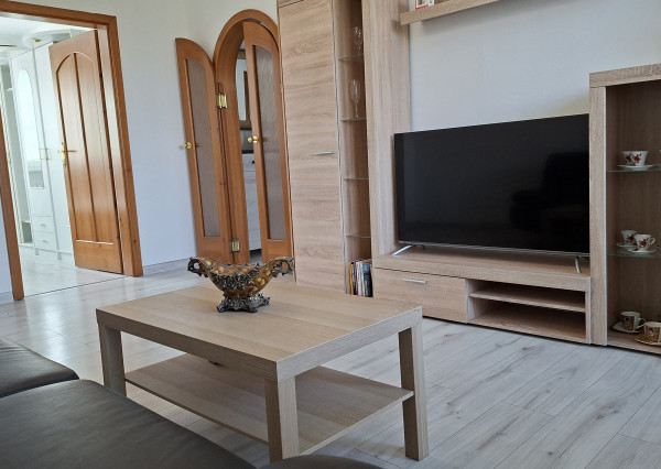 Na prenájom 3-izbový byt, 64 m², Bratislava – Dúbravka, Sekurisova