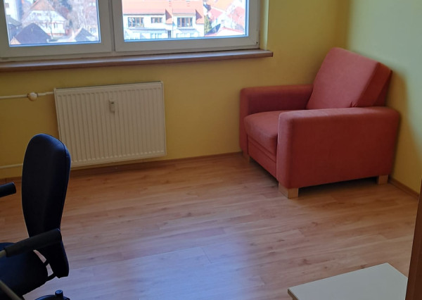 Na prenájom: Praktický 3-izbový byt s balkónom v Rači – Jurkovičova ulica