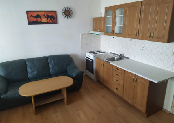 Ponúkame na prenájom šikovnú garsónku v Petržalke