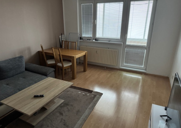 PRENÁJOM - 2gars. Petržalka