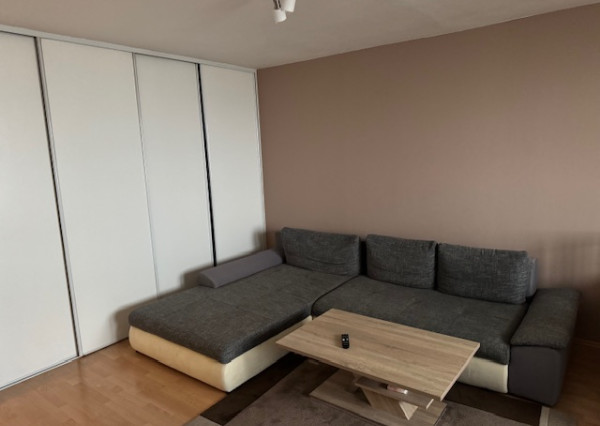 PRENÁJOM - 2gars. Petržalka