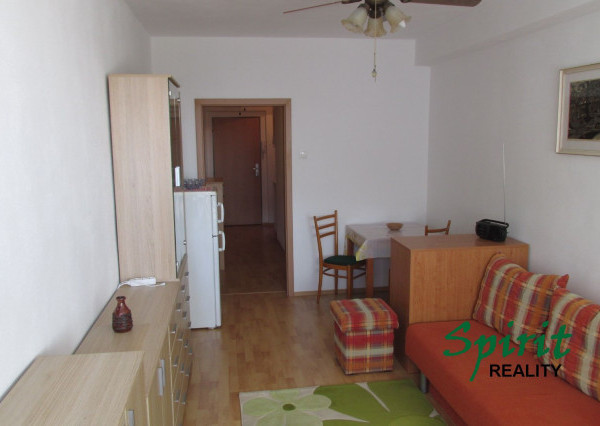 Ponúkame praktickú garsónku neďaleko vinohradov