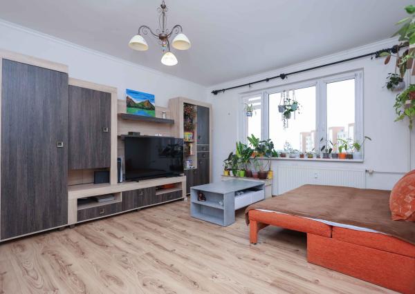 PREDAJ 3izb. byt len pár minút od centra Senca