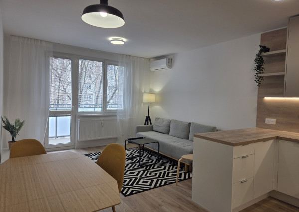 Na prenájom: Kompletne zrekonštruovaný 3-izbový byt v srdci Ružinova – Narcisová ulica