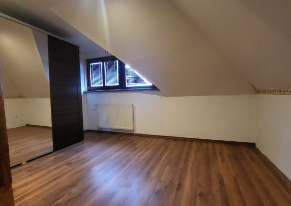 PRENÁJOM: 6 izb. RD v obci Veľké Úľany - komplet zrekonštruovaný