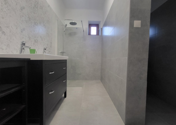 PRENÁJOM: 6 izb. RD v obci Veľké Úľany - komplet zrekonštruovaný, ihneď k nasťahovaniu