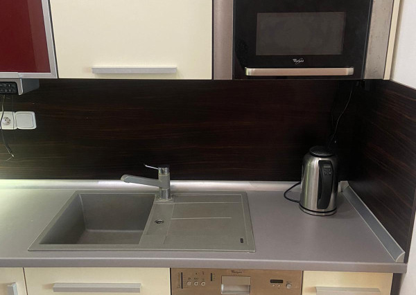 Prenájom: 2izb. byt v Starom Meste