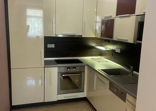 Prenájom: 2izb. byt v Starom Meste