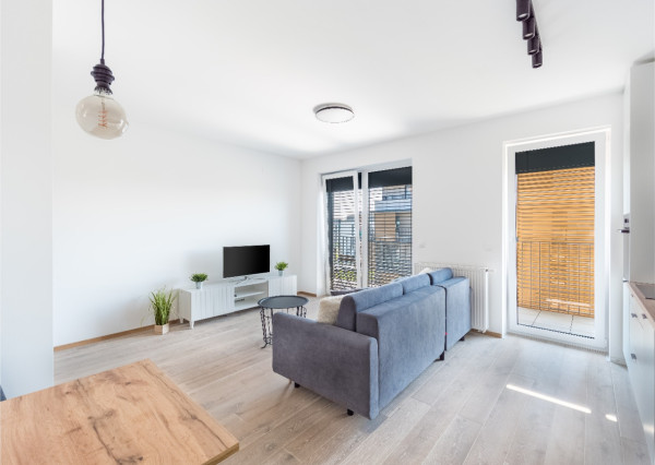 Moderný 3-izbový byt s klimatizáciou v obľúbených Slnečniciach – Viladomy