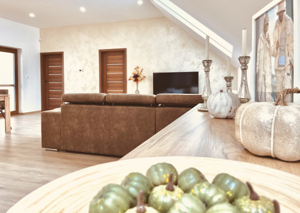 PRENÁJOM krásneho 3izb. bytu v centre obce Veľké Úľany