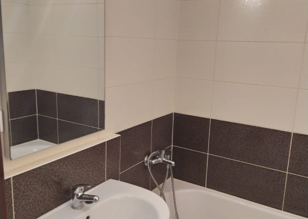 Štýlový 2-izbový byt na PREDAJ v Petržalke s výhľadom na les