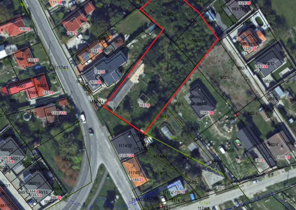 Ponúkame na predaj priestranný stavebný pozemok v obci Jelka, len 30km od BA