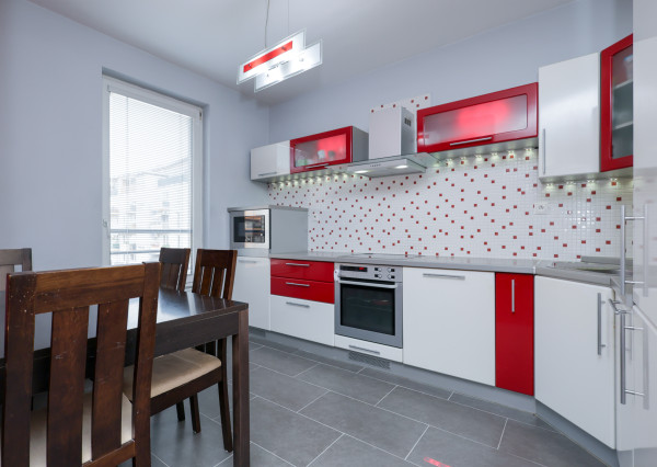 3-izbový byt 85 m² s balkónom, klimatizáciou, pivnicou a vlastným parkovacím miestom – Pezinská, Senec